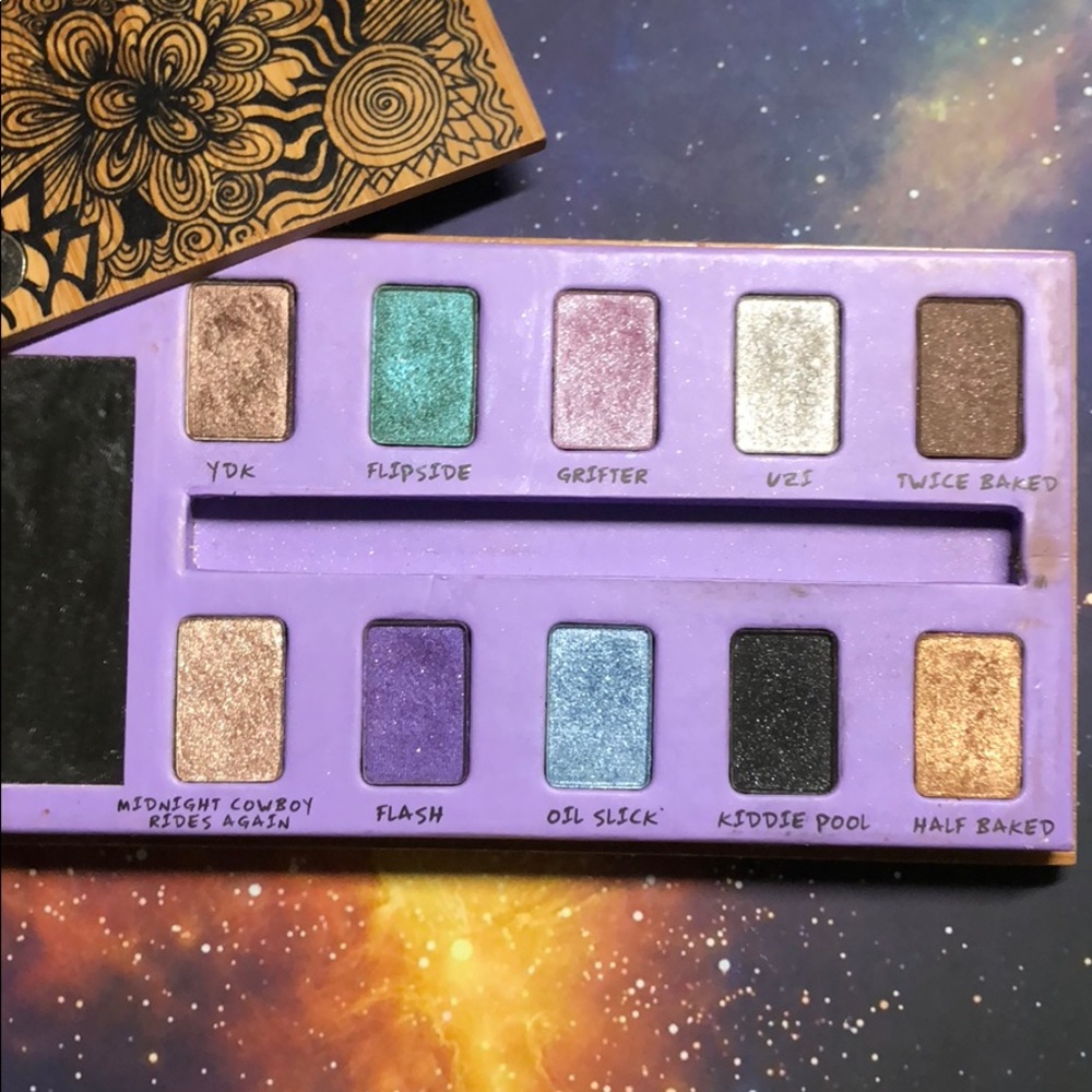 Urban Decay Bamboo Palette